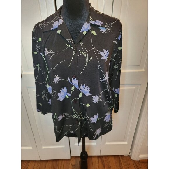 Studio Works Tops - Studio Works Petite Vintage 90's Black Stretchy Floral Button Up PM Whimsygoth